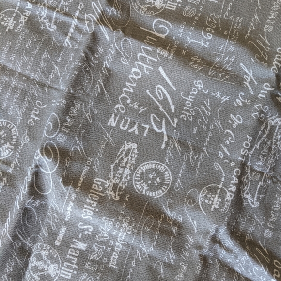 7/$25 French script cushion cover New - Picture 4 of 5